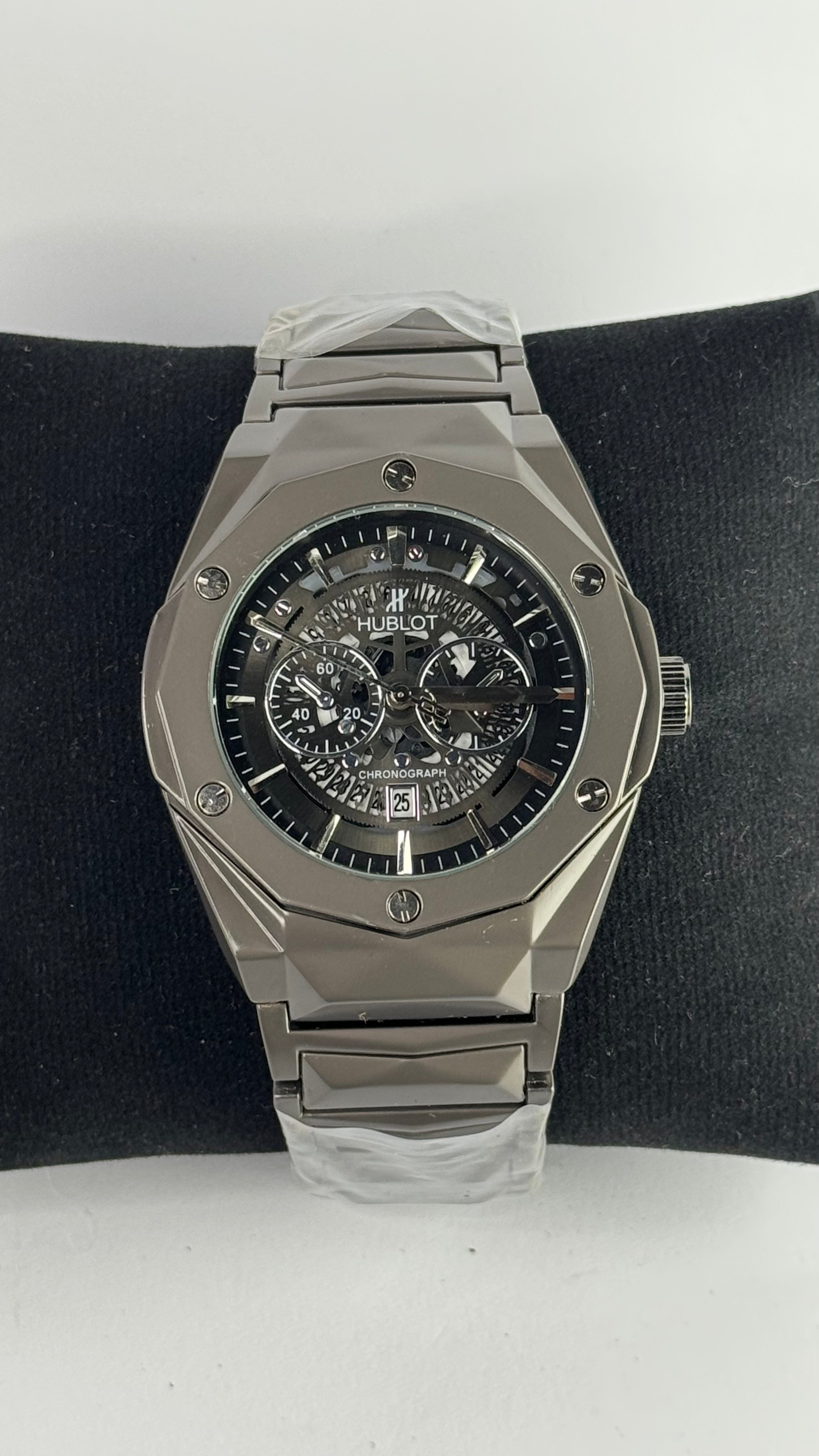 Hublot–VZ-03 Chronograph Black