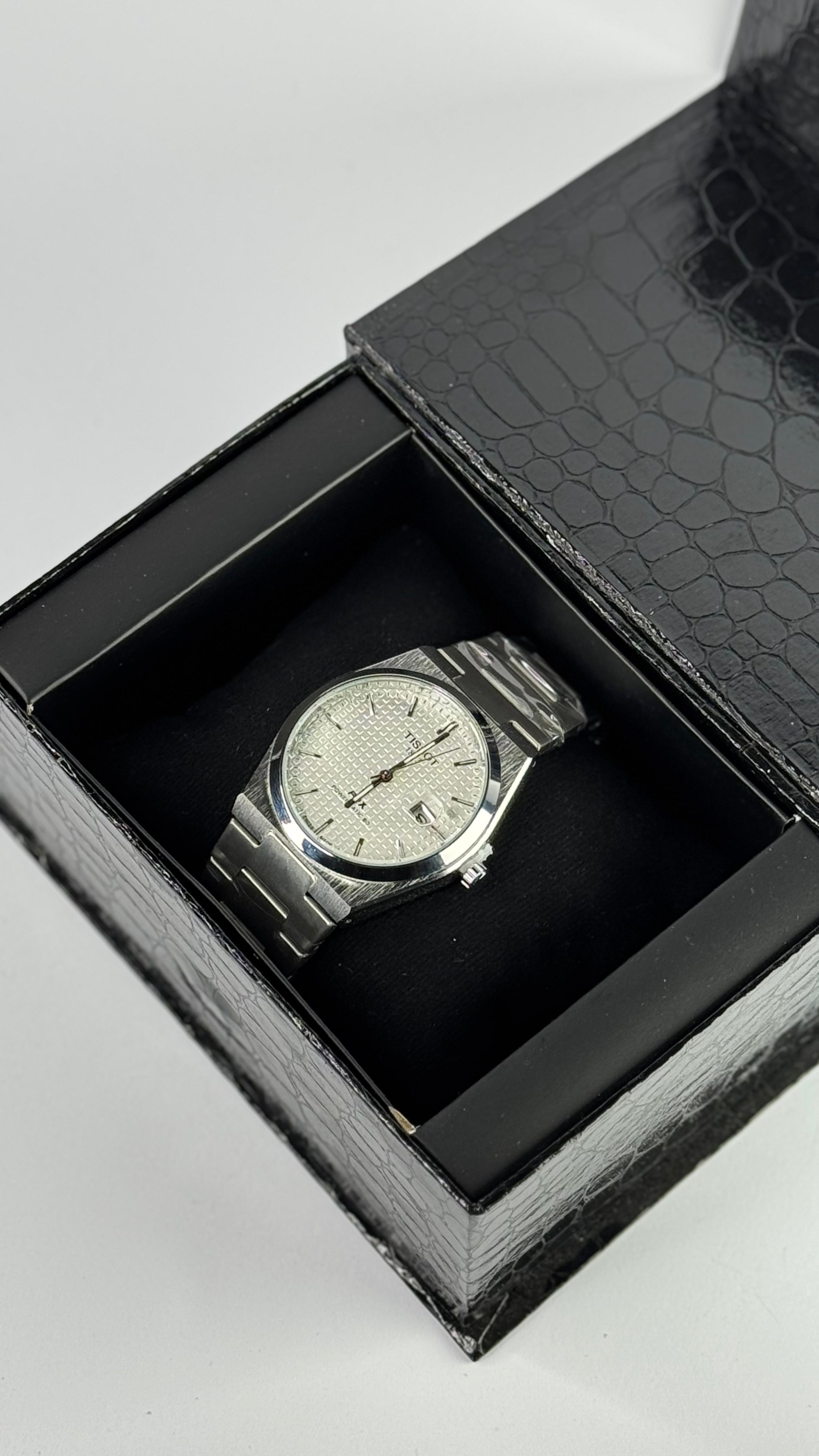 Tissot–VZ-05 PRX Silver Dial